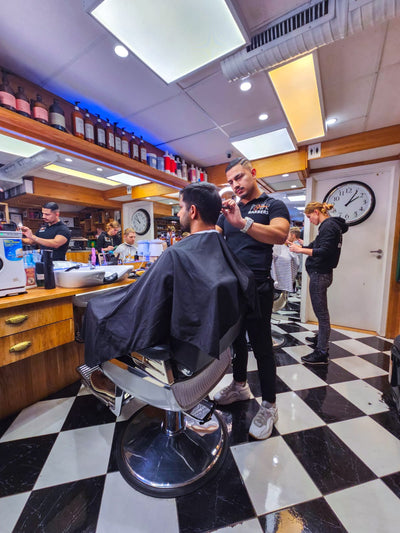 fra jobbtrening til Downtown Barbers